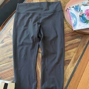 Brand new only worn once Lululemon wunder train high rise 25” tights